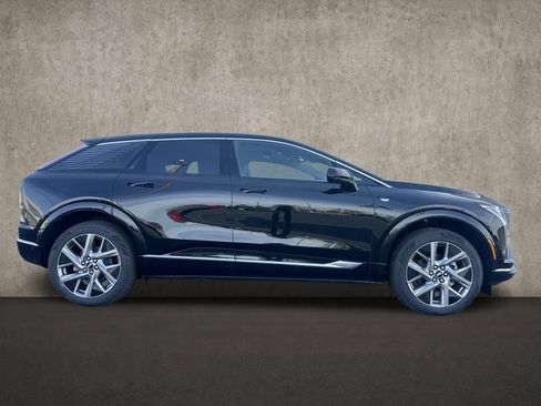New 2026 Cadillac Optiq Luxury 1 w/ LPO, Floor Liner Package AWD/4WD image 3