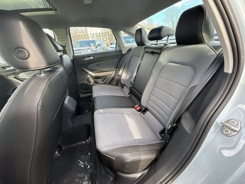 New 2026 Volkswagen Jetta SE FWD image 22