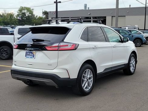 Used 2024 Ford Edge SEL w/ Convenience Package AWD/4WD image 7