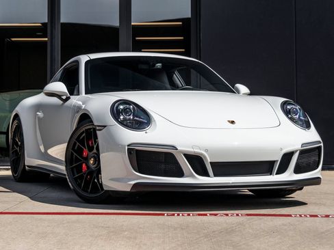 Certified 2018 Porsche 911 Carrera 4 GTS AWD/4WD image 6