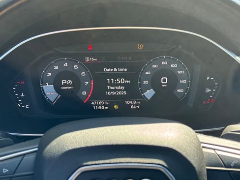 Used 2021 Audi Q3 2.0T Premium Plus image 19