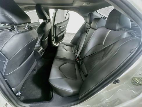 Used 2021 Toyota Camry XSE w/ Navigation Package FWD image 14