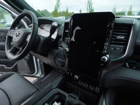 New 2026 RAM 2500 Limited image 31