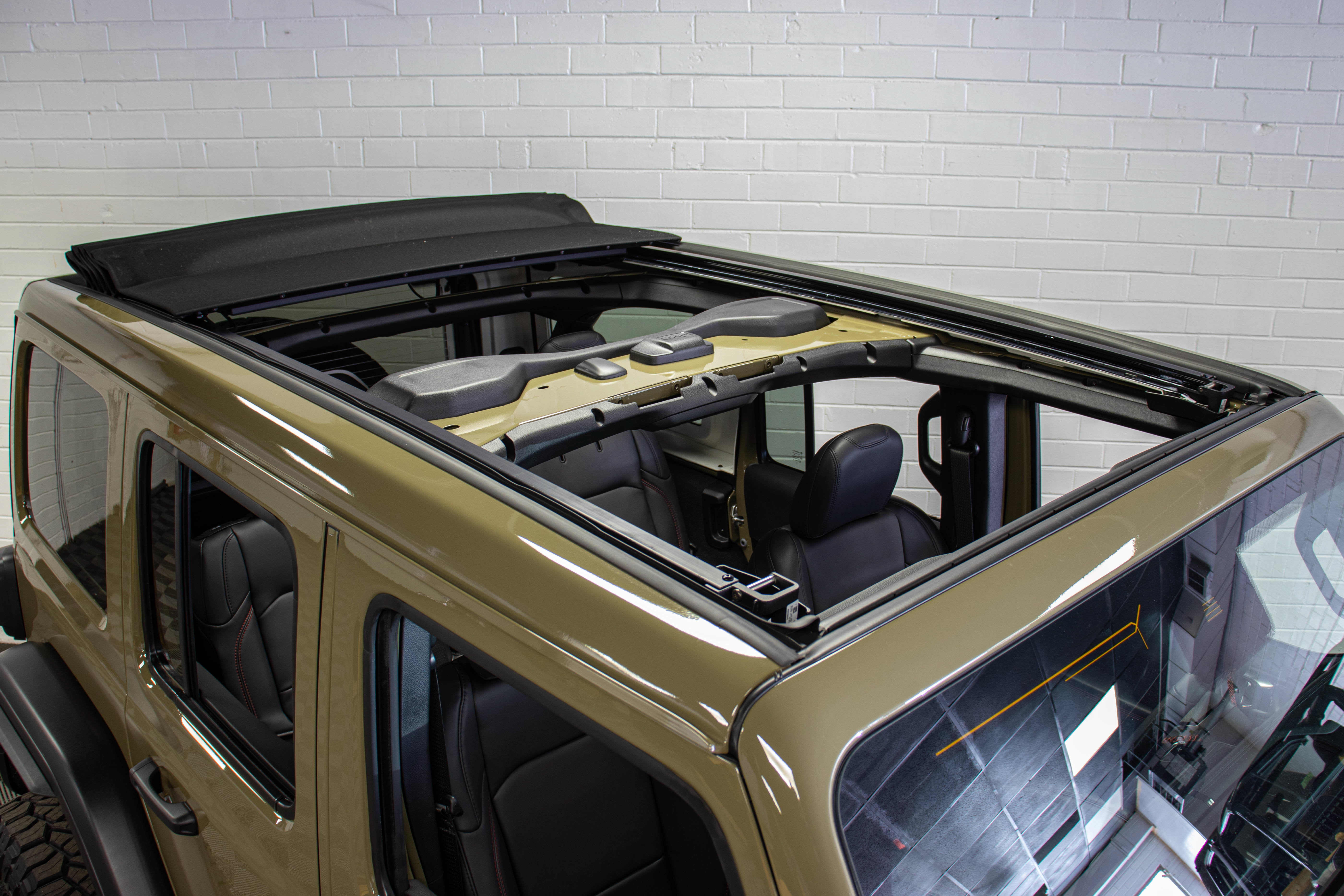Used 2026 Jeep Wrangler Unlimited Rubicon 392 w/ Quick Order Package 27X Moab AWD/4WD image 15