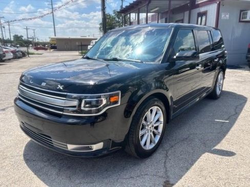 Used 2018 Ford Flex Limited image 1