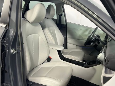 Used 2024 Hyundai Kona Limited image 34