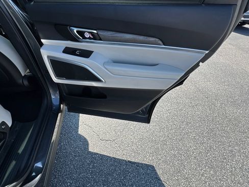 Used 2022 Kia Telluride EX FWD image 16
