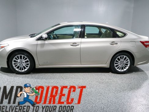 Used 2017 Toyota Avalon Limited FWD image 10