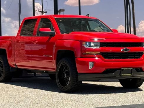 Used 2018 Chevrolet Silverado 1500 LT w/ All Star Edition image 20