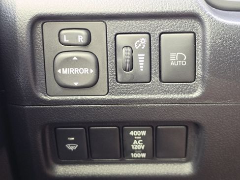 Used 2020 Toyota 4Runner SR5 Premium AWD/4WD image 15