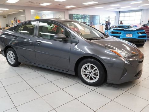 Used 2016 Toyota Prius Two w/ Protection Package FWD image 13