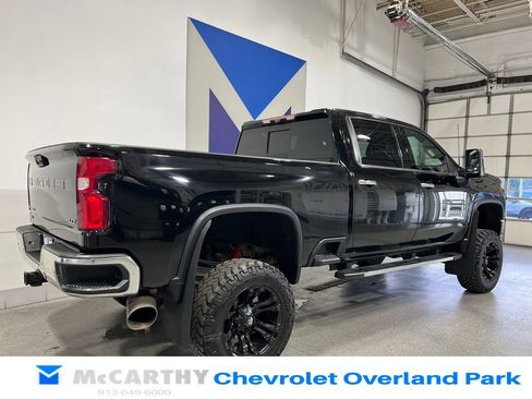 Used 2020 Chevrolet Silverado 3500 LTZ w/ LTZ Plus Package AWD/4WD image 5