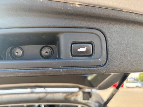 Used 2019 Honda Pilot Touring image 47