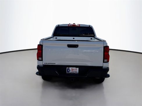 Used 2024 Chevrolet Colorado Z71 w/ Z71 Convenience Package 2 image 6