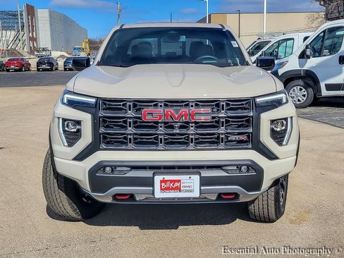 Used 2026 GMC Canyon AT4 w/ Technology Plus Package AWD/4WD image 6