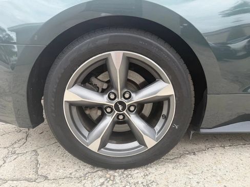 Used 2016 Ford Mustang GT RWD image 18