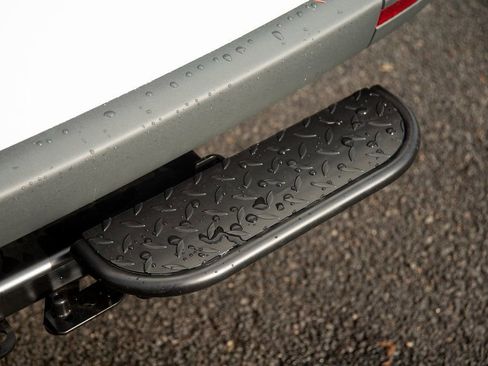 Used 2025 Mercedes-Benz Sprinter 2500 image 33