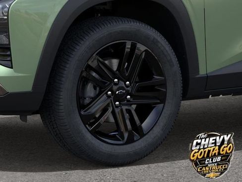 New 2026 Chevrolet Trax ACTIV w/ Sunroof Package FWD image 9