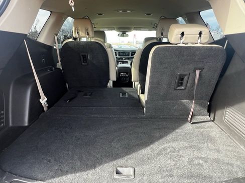 Used 2018 Buick Enclave Essence image 20