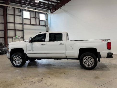 Used 2015 Chevrolet Silverado 3500 LTZ w/ Duramax Plus Package AWD/4WD image 12