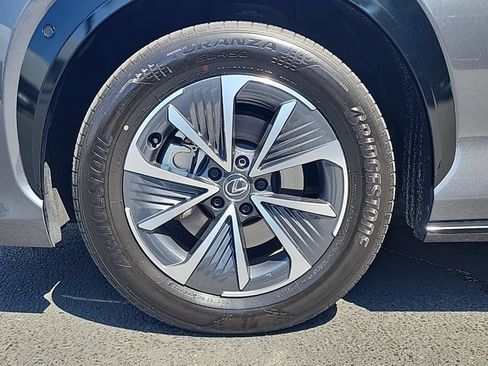 Used 2023 Lexus RZ 450e Premium w/ Technology Package AWD/4WD image 28
