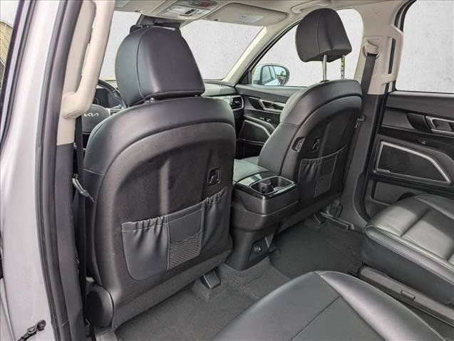 Used 2024 Kia Telluride S w/ S Sunroof Package FWD image 25