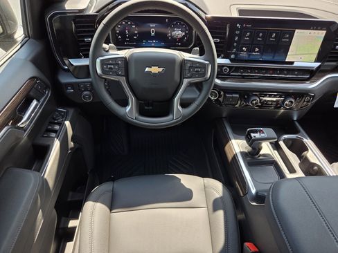 New 2026 Chevrolet Silverado 1500 LT w/ Z71 Off-Road Package image 9