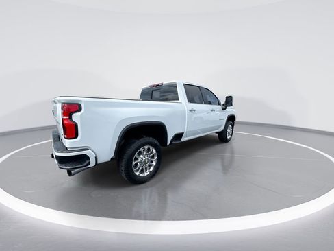 Used 2025 Chevrolet Silverado 2500 LT w/ Z71 Chrome Sport Edition image 8
