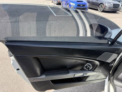 Used 2014 Aston Martin V8 Vantage Coupe RWD image 13