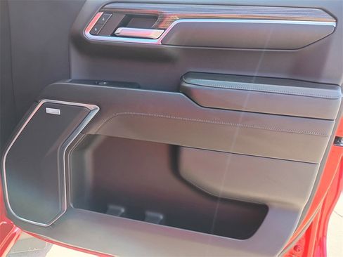 Used 2022 Chevrolet Silverado 1500 LT Trail Boss w/ LT Trail Boss Premium Package image 14