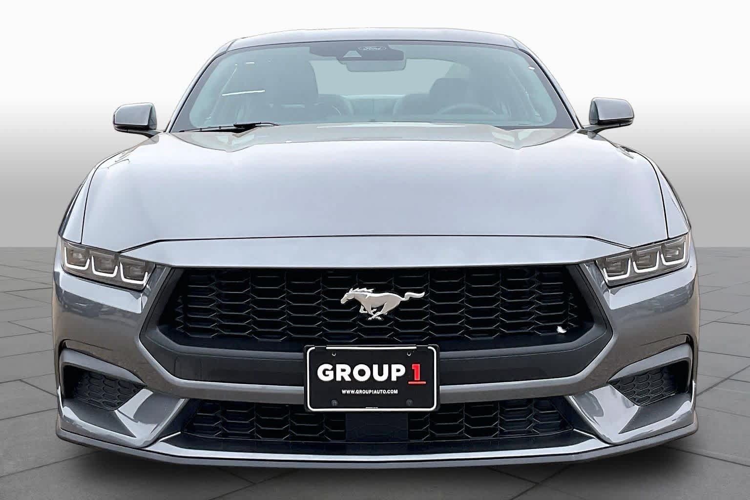Used 2024 Ford Mustang Premium RWD image 4