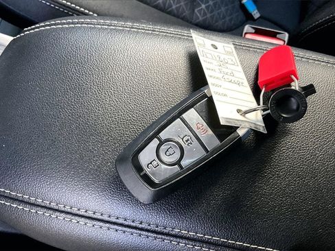 Used 2025 Ford Escape Active image 25