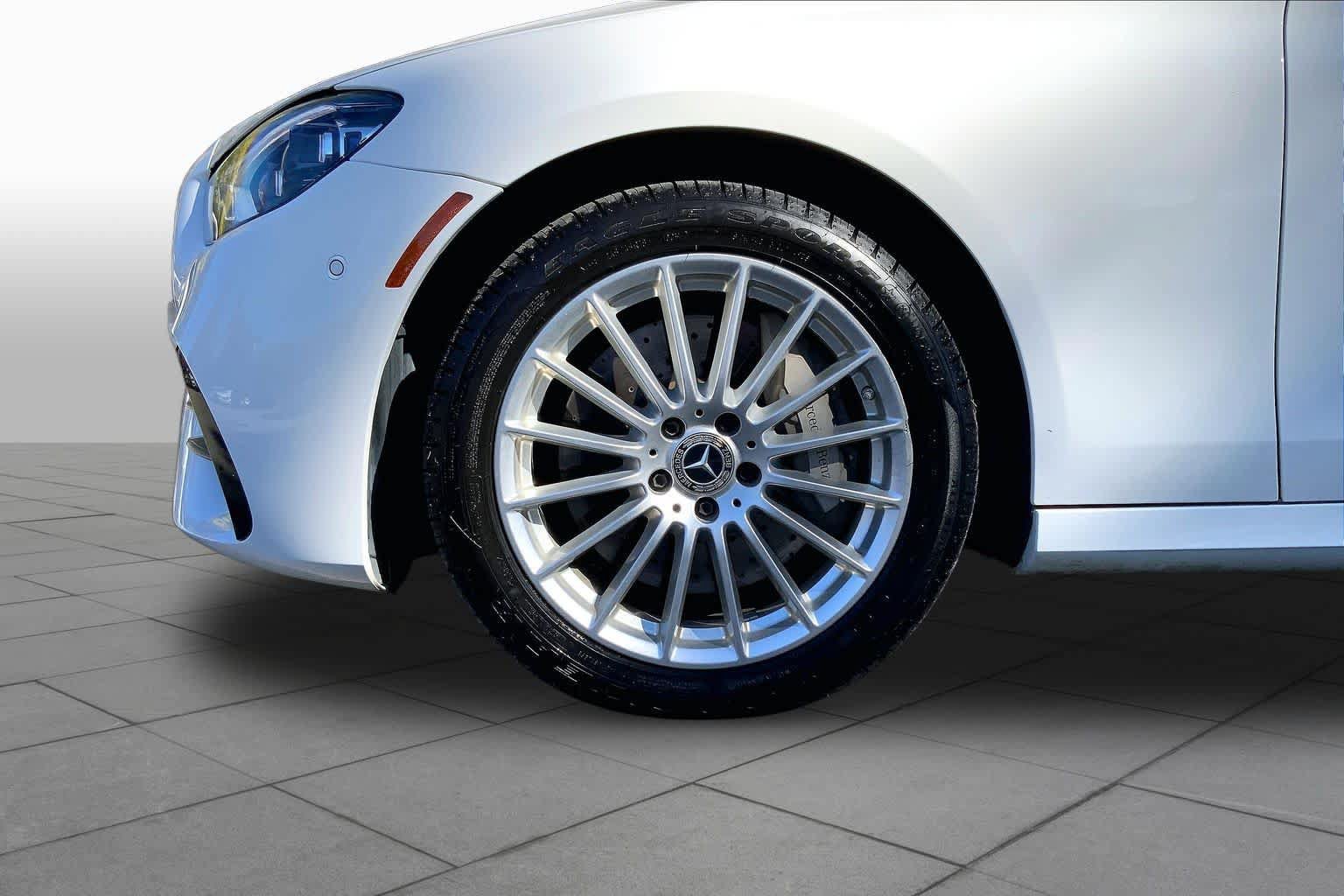 Used 2022 Mercedes-Benz E 450 4MATIC Sedan image 11