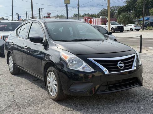 Used 2018 Nissan Versa S Plus FWD image 9