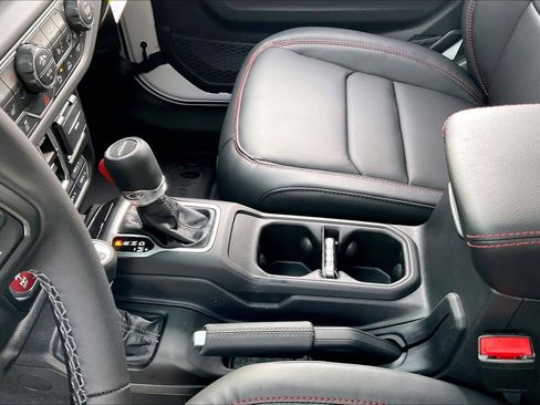 New 2026 Jeep Gladiator Rubicon w/ Safety Group image 8