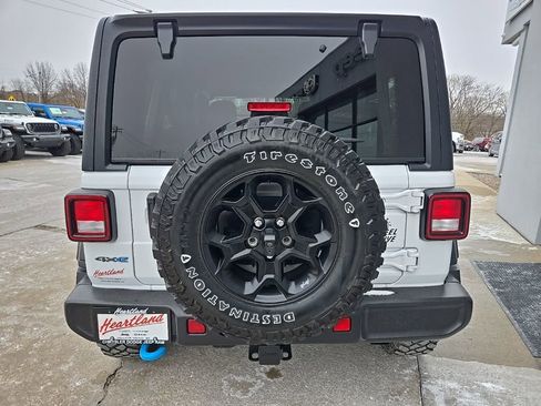 Used 2023 Jeep Wrangler Unlimited AWD/4WD image 9