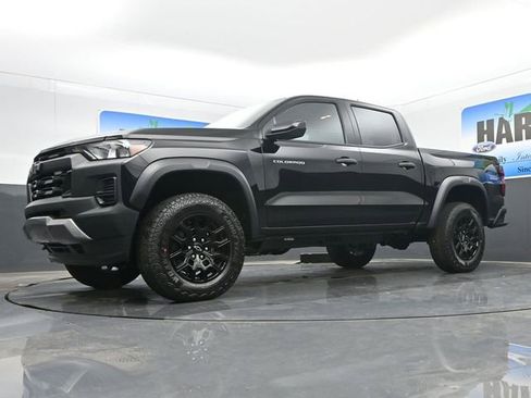 New 2026 Chevrolet Colorado Trail Boss AWD/4WD image 17