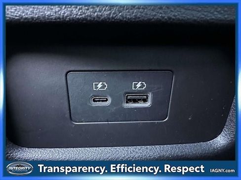 Certified 2024 Nissan Pathfinder SV image 16