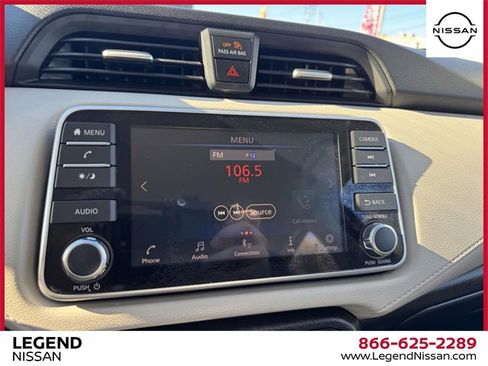 Used 2022 Nissan Versa SV image 23