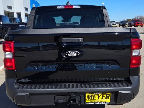 New 2025 Ford Maverick XLT w/ XLT Luxury Package image 7
