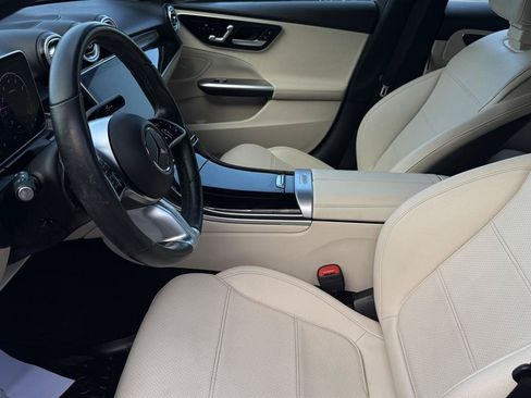 Used 2023 Mercedes-Benz C 300 4MATIC Sedan w/ Exclusive Trim Package image 27