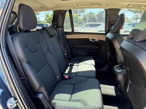 Certified 2025 Volvo XC90 B6 Plus AWD/4WD image 12