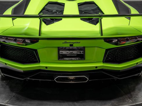 Used 2015 Lamborghini Aventador LP 700-4 image 42