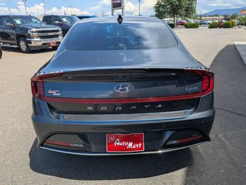Used 2022 Hyundai Sonata Limited FWD image 4
