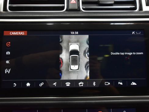 Used 2018 Land Rover Range Rover HSE AWD/4WD image 25
