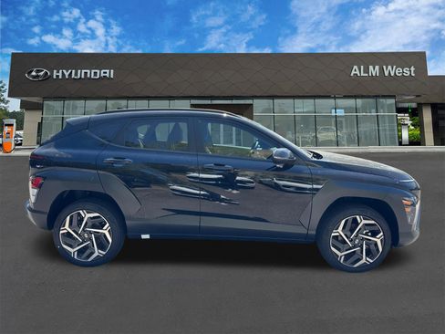 New 2026 Hyundai Kona SEL Premium image 4