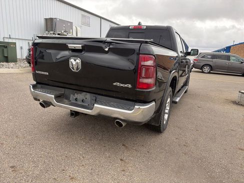Used 2019 RAM 1500 Laramie AWD/4WD image 7