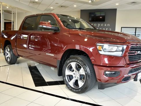 Used 2023 RAM 1500 Laramie AWD/4WD image 1
