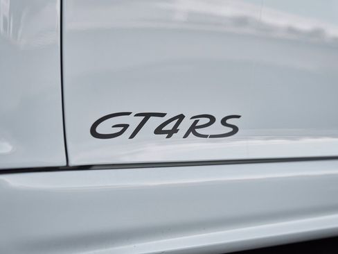 Used 2024 Porsche 718 Cayman GT4 RS w/ Weissach Package image 9