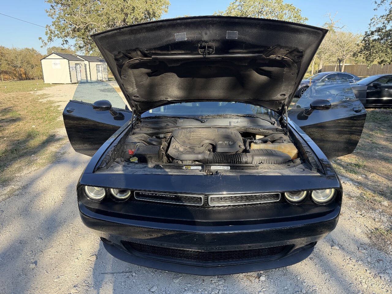 Used 2015 Dodge Challenger SXT Plus RWD image 18